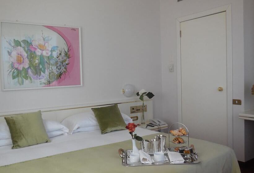 اتاق اجرایی, Starhotels Cristallo Palace