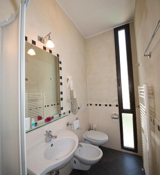 غرفة قياسية فردية, Terme Milano