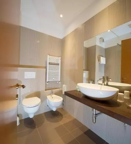 スーペリアールーム, Terme Milano