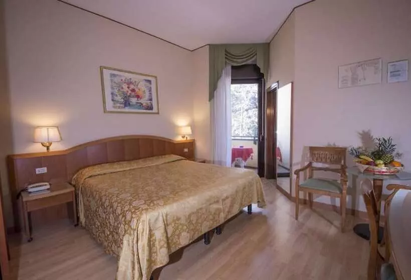 スーペリアールーム, Terme Milano