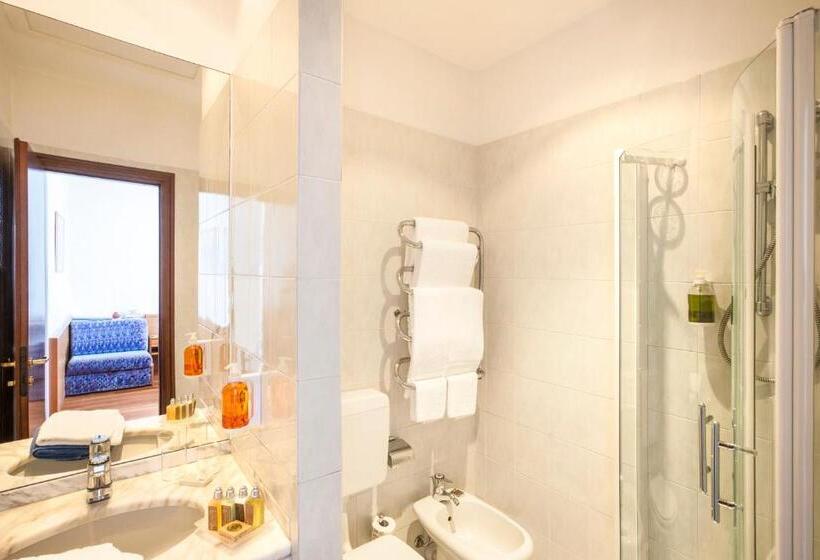 اتاق سوپریور سه تخته, Villa Elisa & Spa