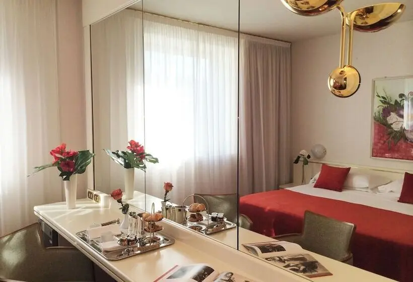 اتاق سوپریور, Starhotels Cristallo Palace