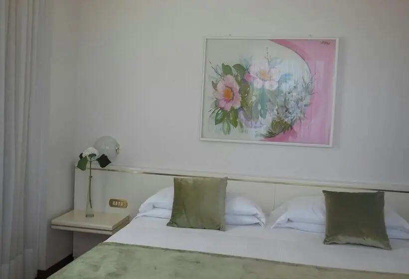 اتاق اجرایی, Starhotels Cristallo Palace