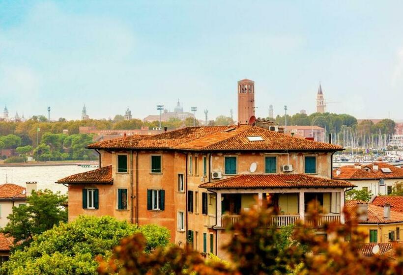 Люкс, Hotel & Residence Venezia 2000