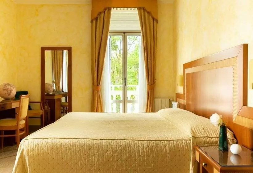 Comfort Kolmen Hengen Huone, Hotel & Residence Venezia 2000