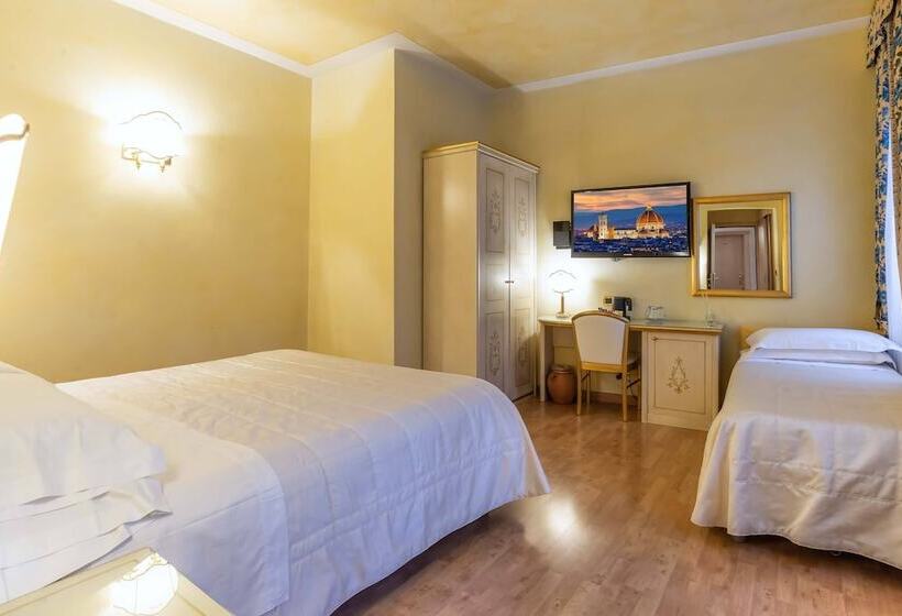 اتاق استاندارد سه نفره, Alba Palace