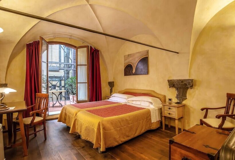 اتاق استاندارد چهار تخته, Alba Palace