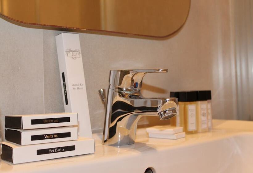 اتاق استاندارد سه نفره, Albergo Firenze