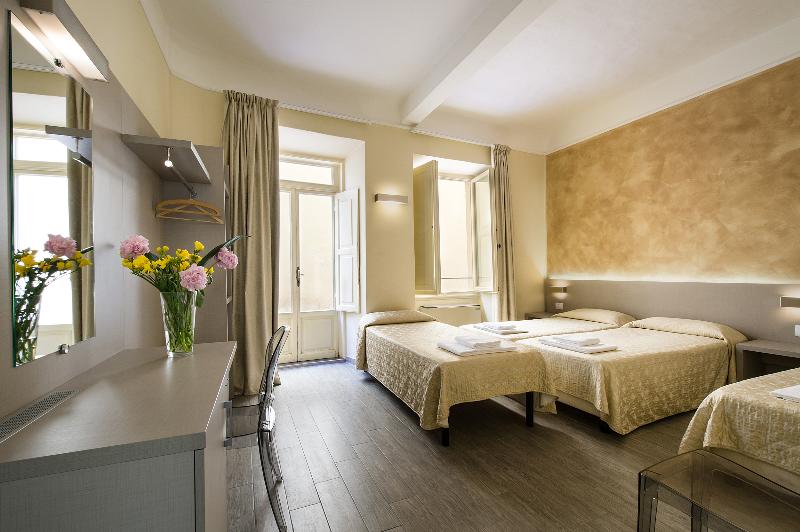 اتاق استاندارد سه نفره, Albergo Firenze