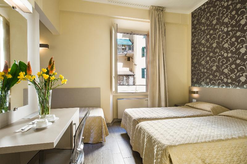 اتاق استاندارد چهار تخته, Albergo Firenze