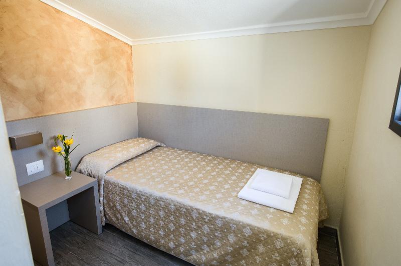 اتاق استاندارد یک نفره, Albergo Firenze