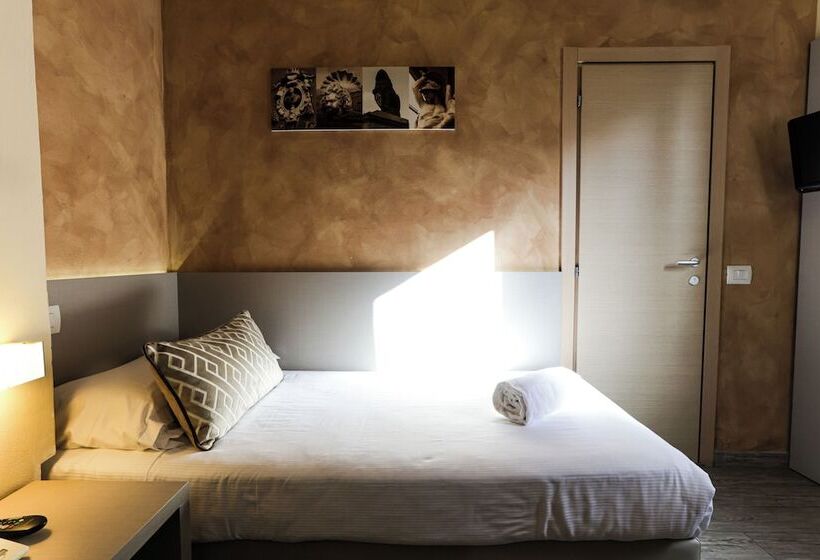 اتاق استاندارد یک نفره, Albergo Firenze