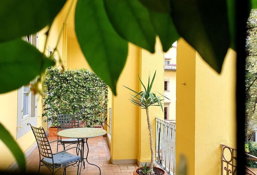 Suite with Terrace, Annalena