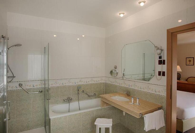 סוויטת ג'וניור עם מרפסת, Bellavista Relax