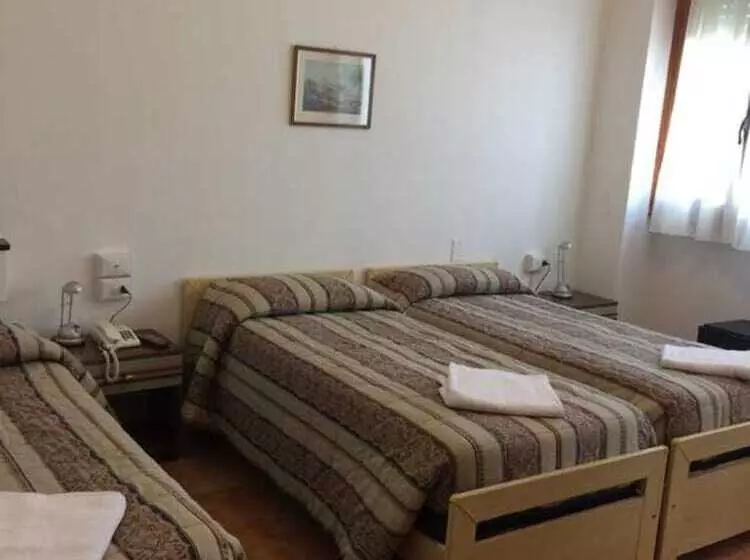 Quarto Triplo Standart, Bodoni