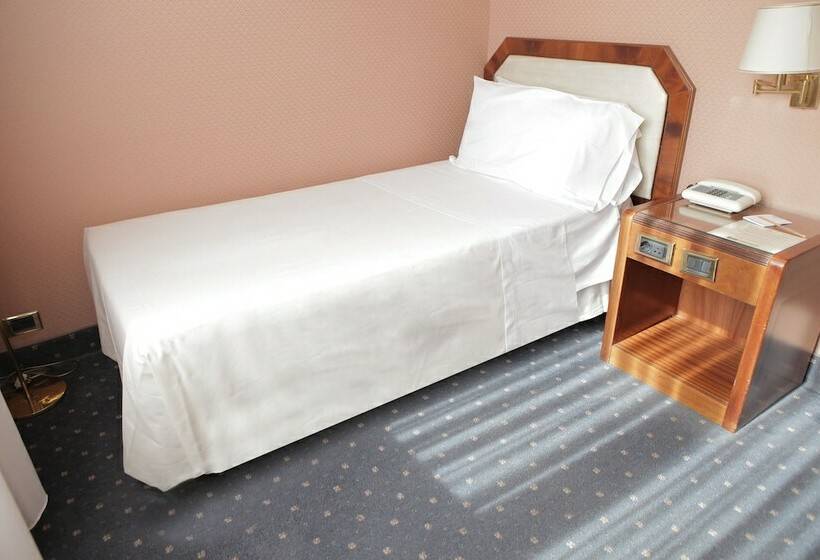 اتاق استاندارد یک نفره, Bristol