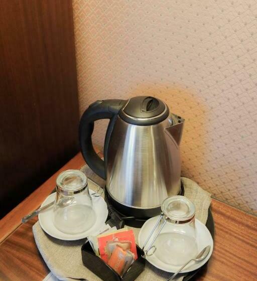 اتاق استاندارد سه نفره, Bristol