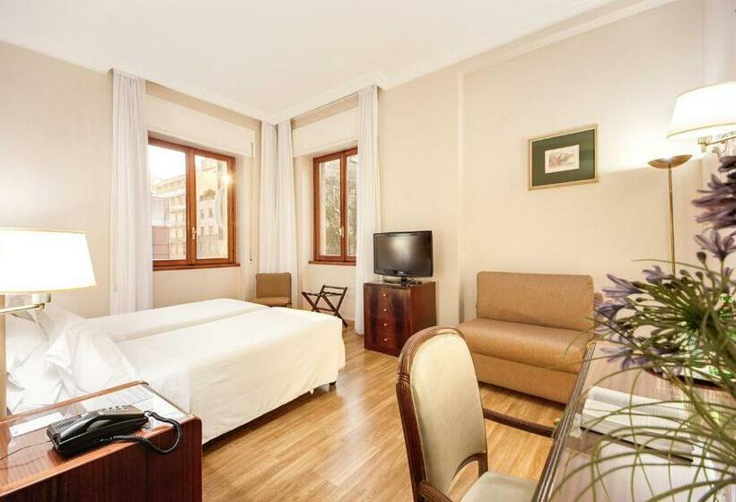 اتاق استاندارد سه نفره, Bristol