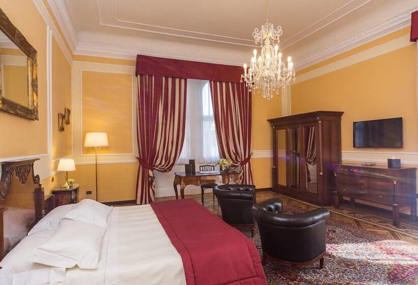 ジュニアスイート, Bristol Palace