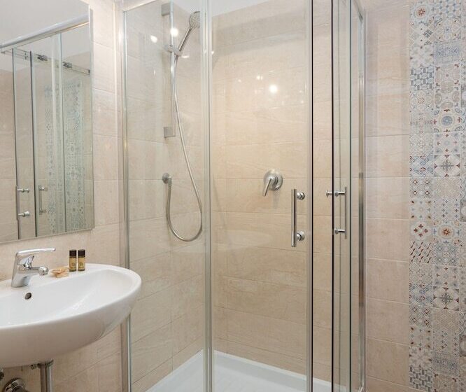 اتاق استاندارد, Cimabue