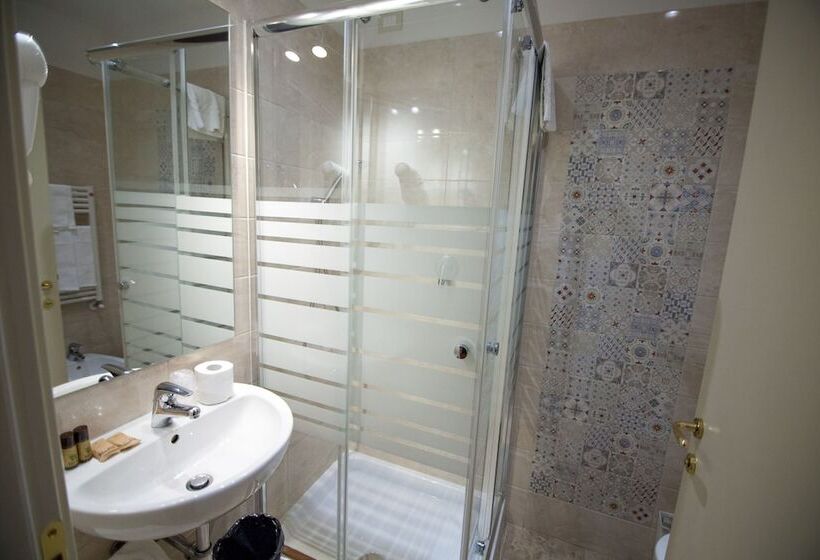 اتاق استاندارد, Cimabue