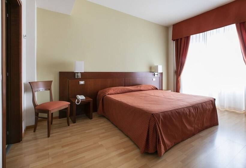 اتاق استاندارد, Conradi