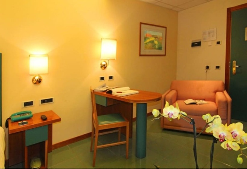 クラシックルーム, Cristallo