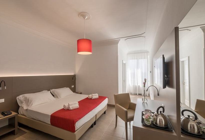 Camera Standard, Delle Palme