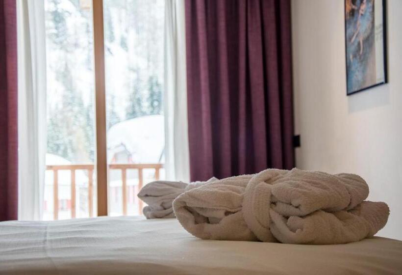 סוויטת ג'וניור, Dufour