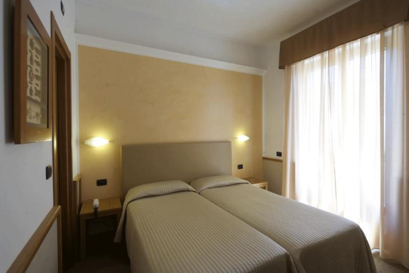 اتاق استاندارد, Florida Lerici