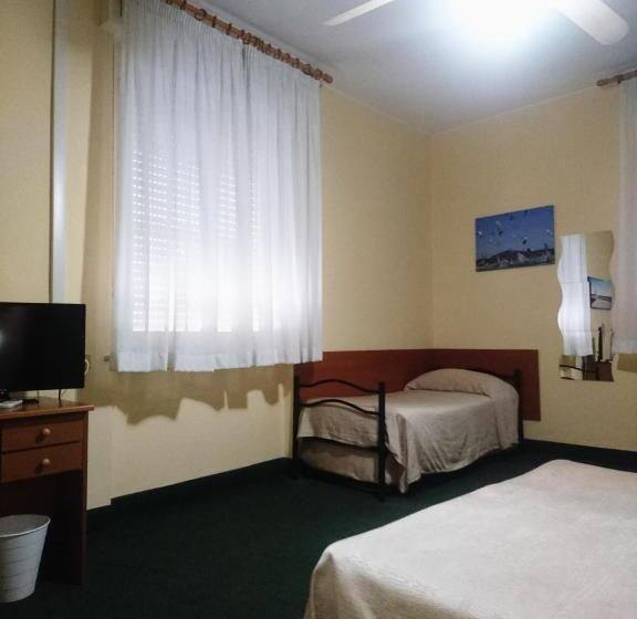 اتاق استاندارد سه نفره, Giappone Inn Parking