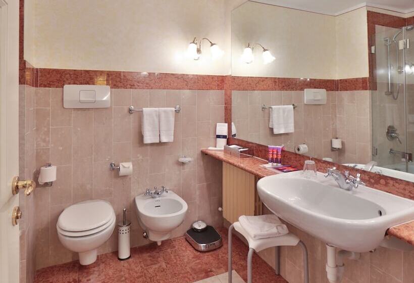 수피리어 룸, Th Madonna Di Campiglio | Golf