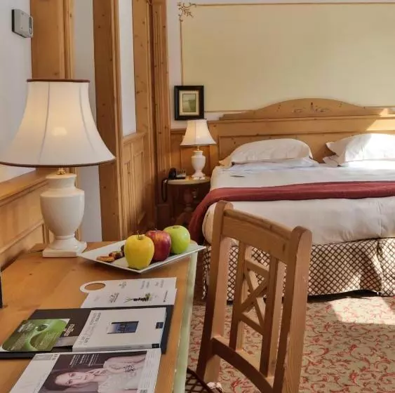ファミリールーム, Th Madonna Di Campiglio | Golf