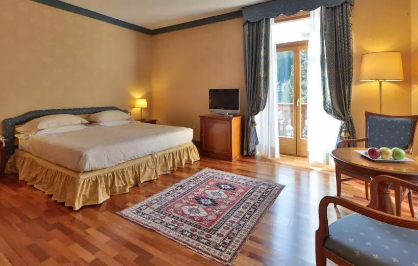ジュニアスイート, Th Madonna Di Campiglio | Golf