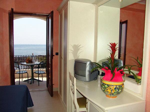 Номер Стандарт Индивидуальный, Kalos