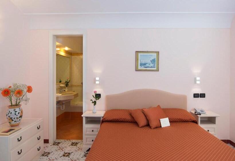 ガーデンビュークラシックルーム, Le Querce Resort Sea Thermae & Spa