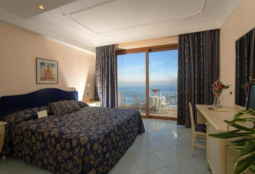 オーシャンビューデラックスルーム, Le Querce Resort Sea Thermae & Spa