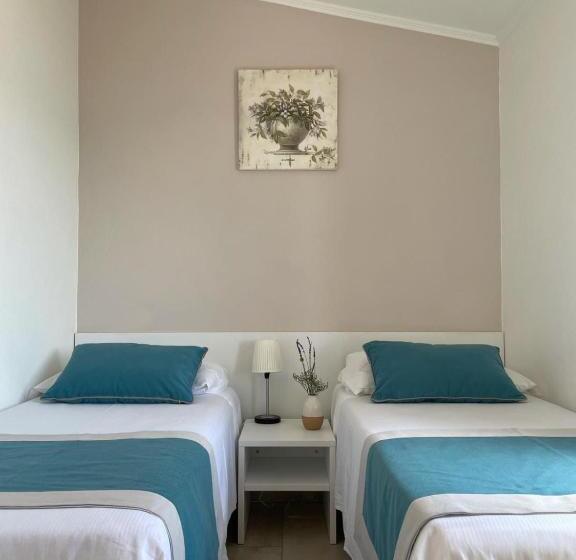 غرفة قياسية مزوَّدة بشُرفة, Paradiso