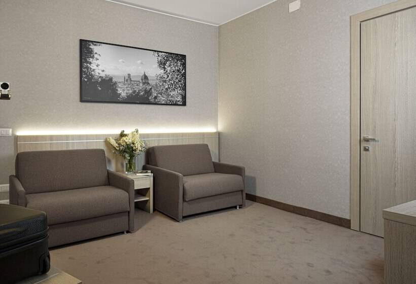 اتاق استاندارد سه نفره, Raffaello