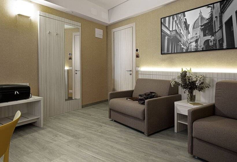 اتاق استاندارد سه نفره, Raffaello