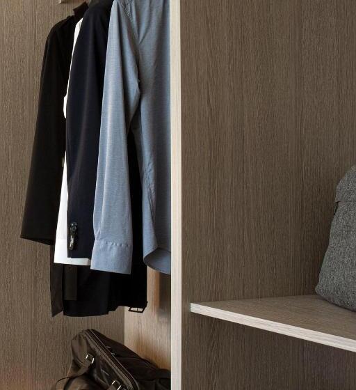 اتاق استاندارد سه نفره, Raffaello