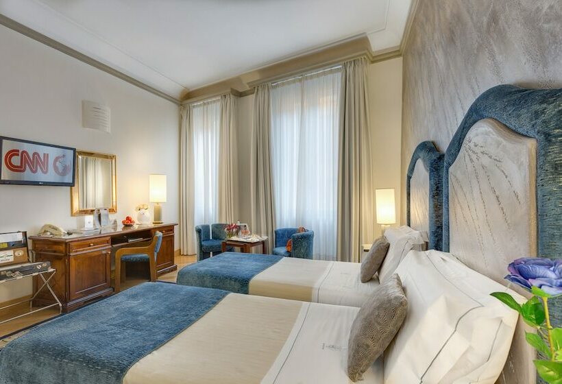 اتاق راحتی, Rivoli Boutique