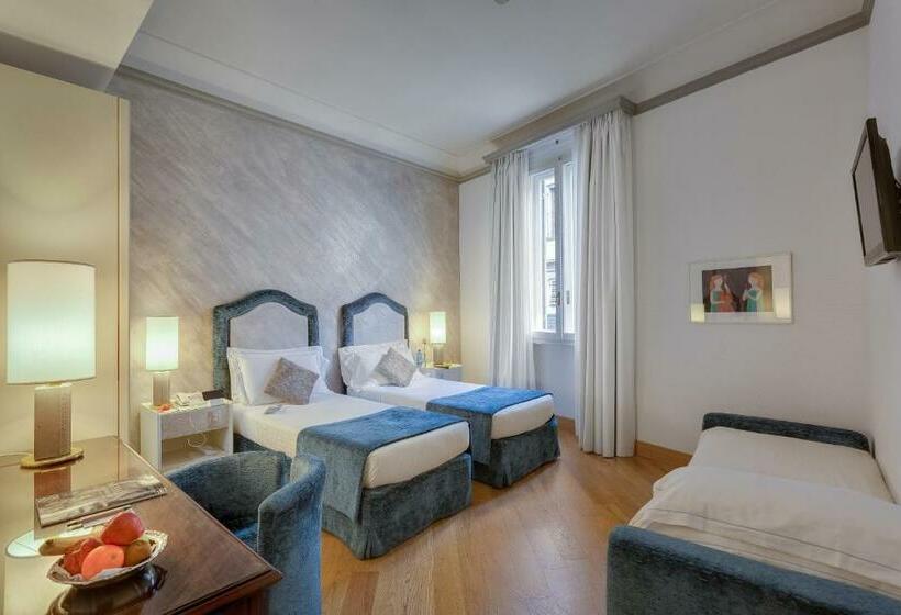 اتاق راحتی سه تخته, Rivoli Boutique