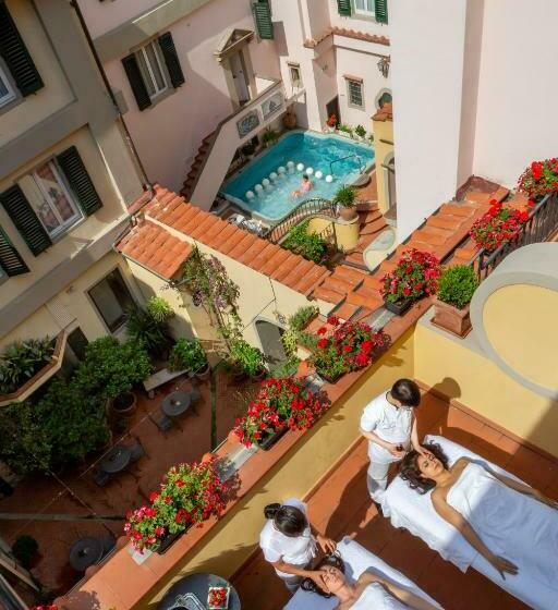 اتاق استاندارد با بالکن, Rivoli Boutique