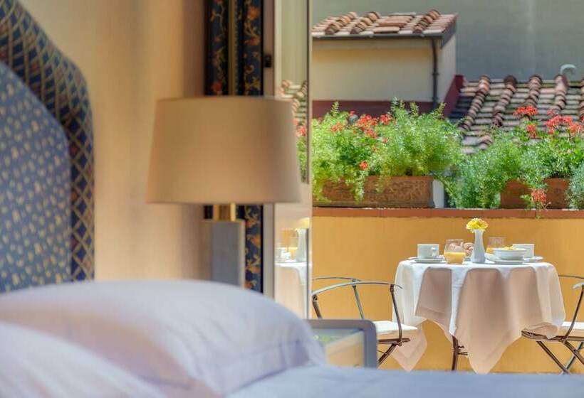 اتاق استاندارد با بالکن, Rivoli Boutique