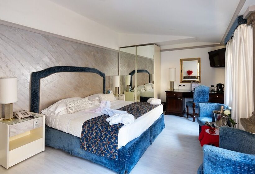 اتاق رمانتیک, Rivoli Boutique