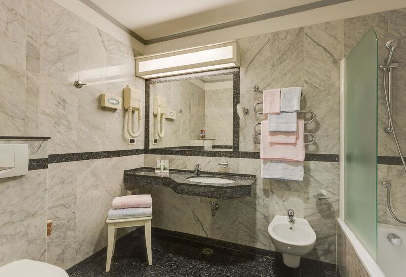 اتاق استاندارد, Rivoli Boutique