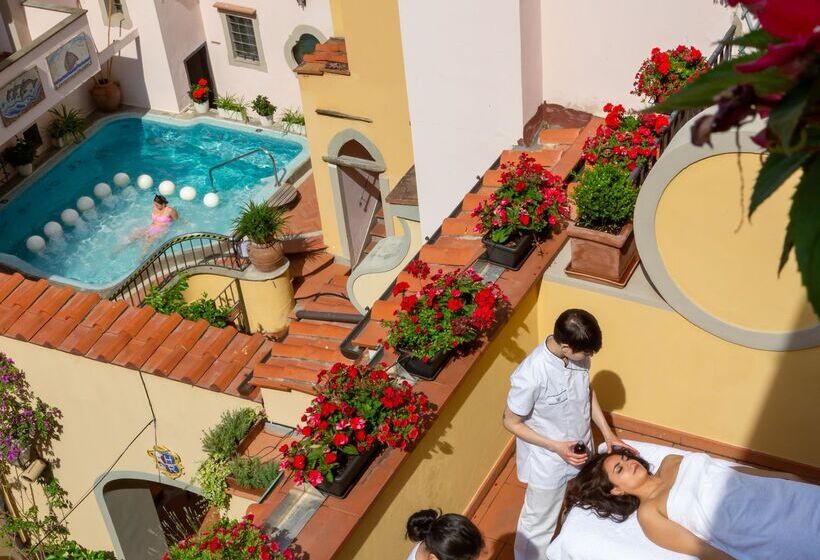 اتاق استاندارد با بالکن, Rivoli Boutique