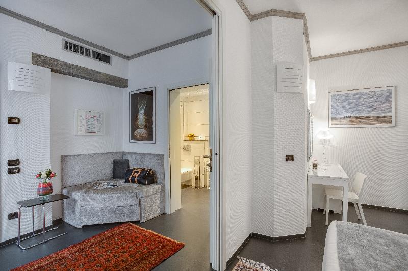 Prestige Triple Room, Rivoli Boutique