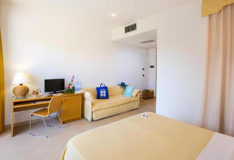 غرفة قياسية ثلاثية, Terminal   Caroli Hotels